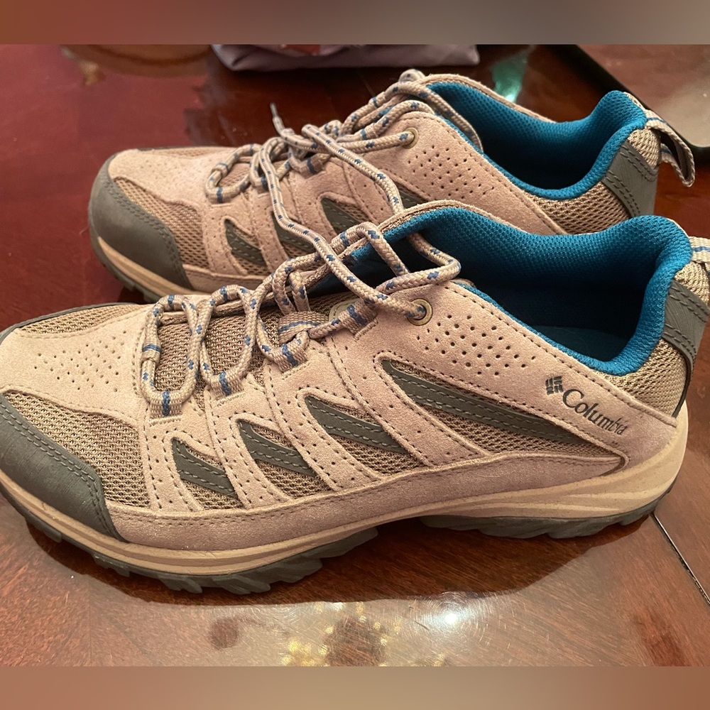 Columbia hiking/ outdoor shoes